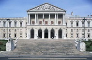 дворец национального собрания